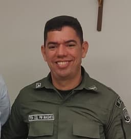 Magnes, Comandante do 5º BPM